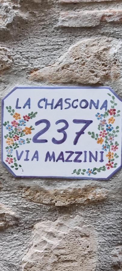 La Chascona Di Casa Di Tufo Nel Borgo Farnese