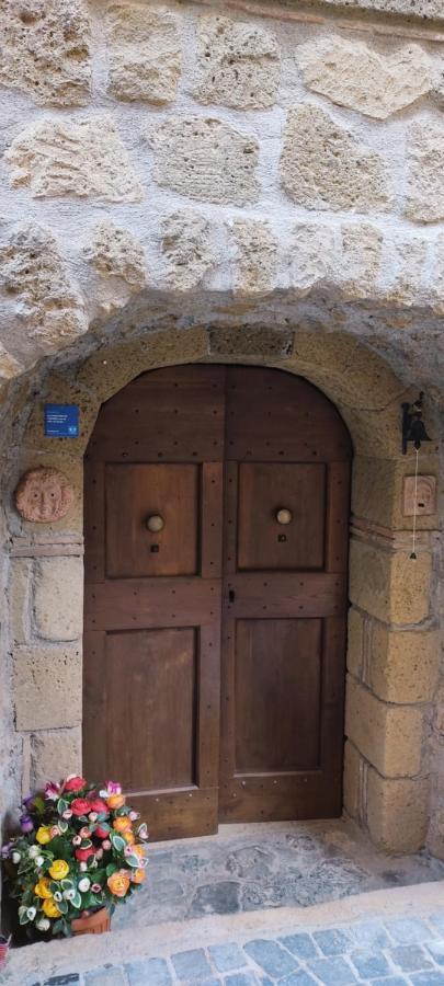La Chascona Di Casa Di Tufo Nel Borgo Appartamento Farnese
