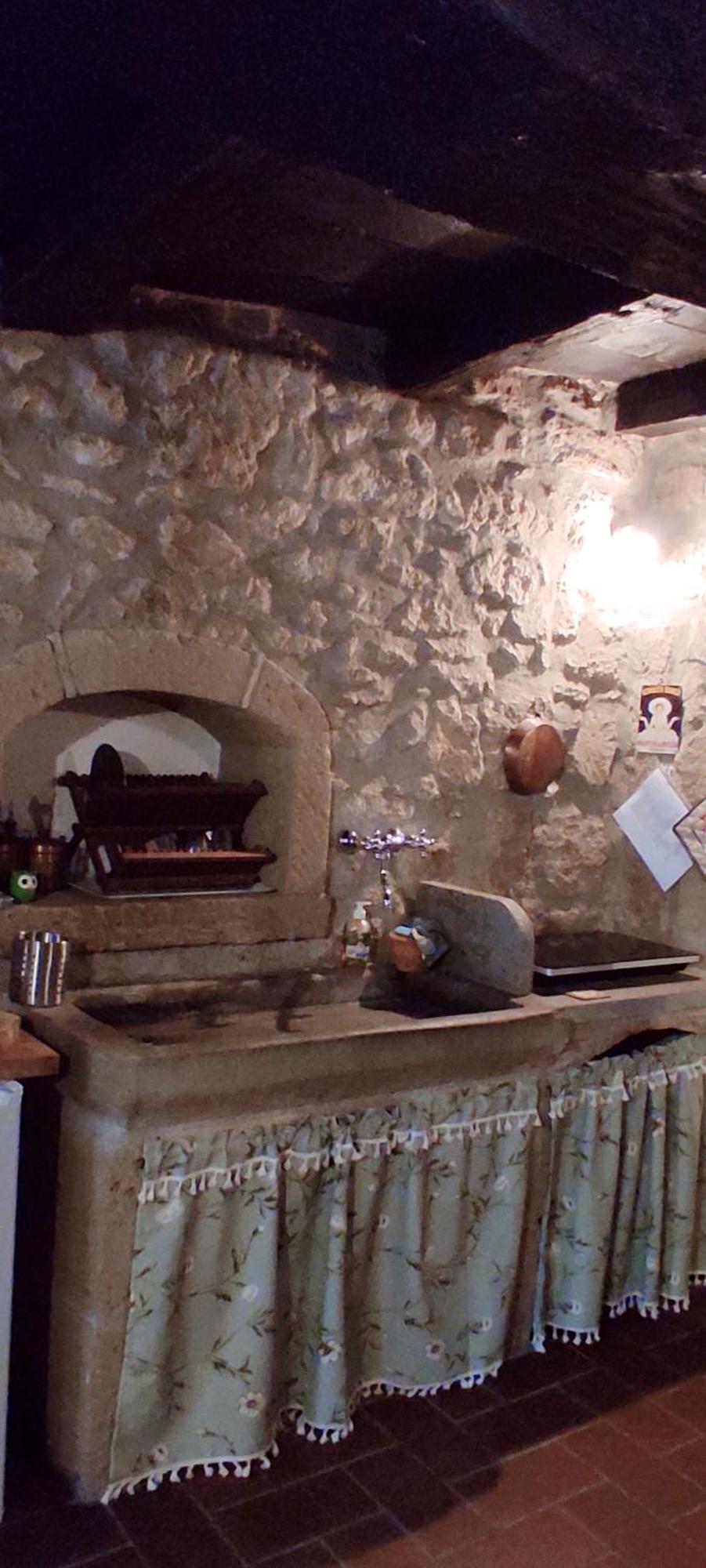 La Chascona Di Casa Di Tufo Nel Borgo Apartment *