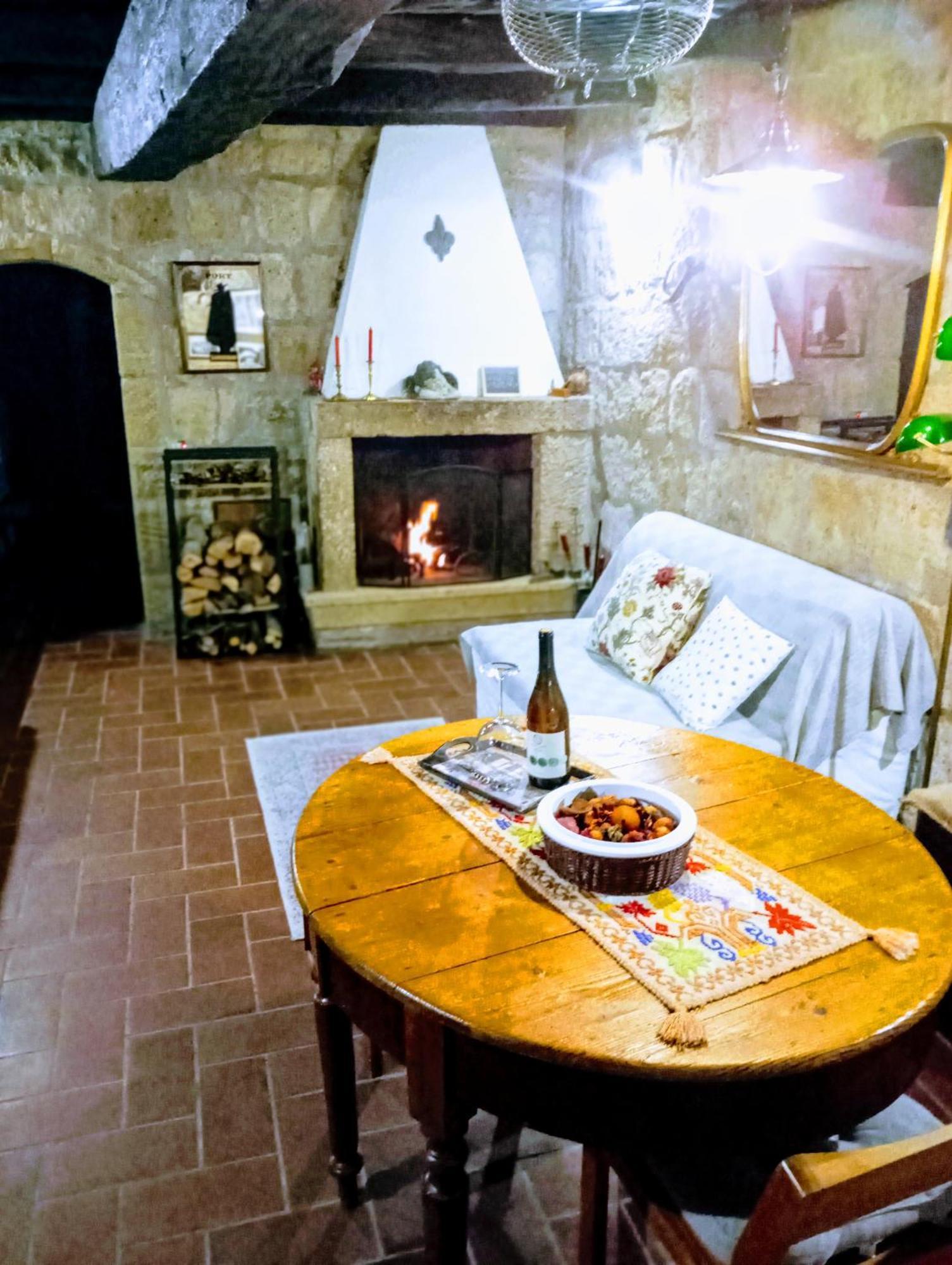 La Chascona Di Casa Di Tufo Nel Borgo *